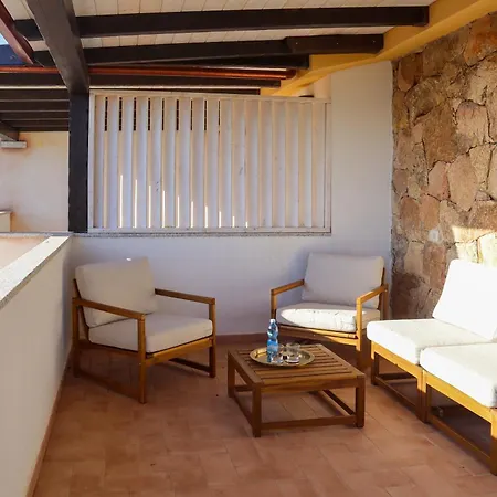 Casa Lu Fraili Mit Pool * Nuragheddu