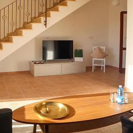 Casa Lu Fraili Mit Pool *