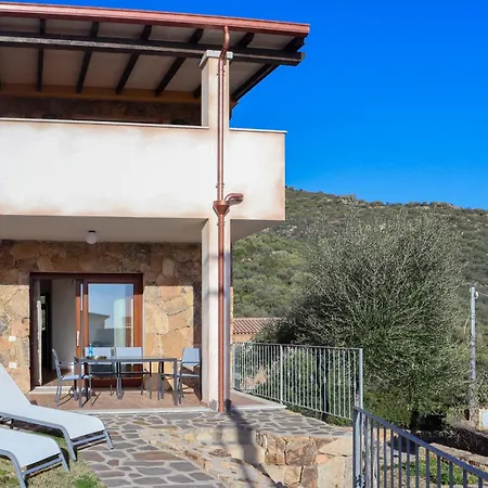 Casa Lu Fraili Mit Pool *
